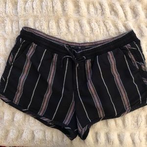 Gap Draw-String Shorts (size XL)